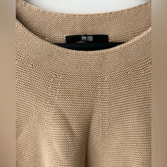 Uniqlo 3D KNIT COTTON CREW NECK SWEATER camel color - Picture 3 of 14